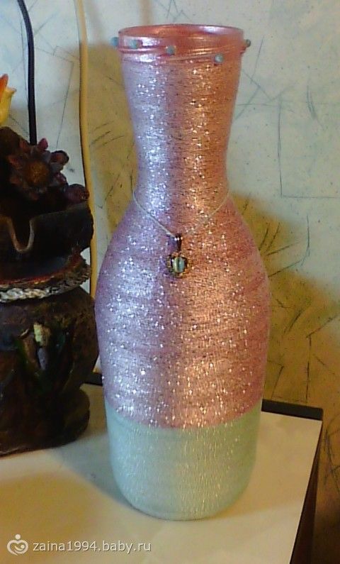 Вазы из бутылок из вина Вазы из бутылок из вина