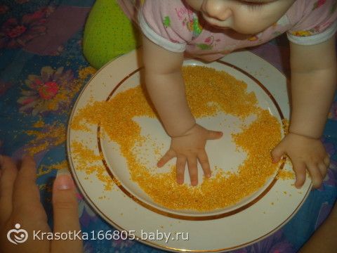 Целый мир в одной коробке или наши сенсорные коробочки!))