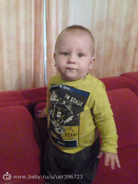 Моему сынуле годик...