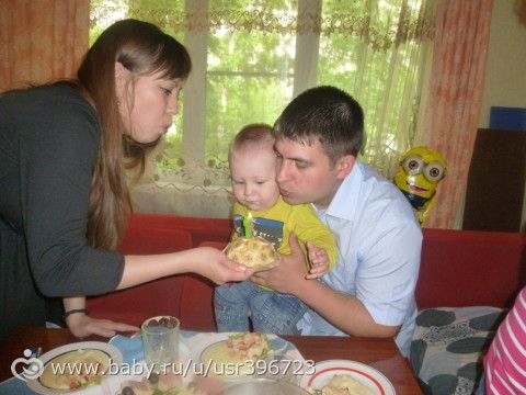 Моему сынуле годик...
