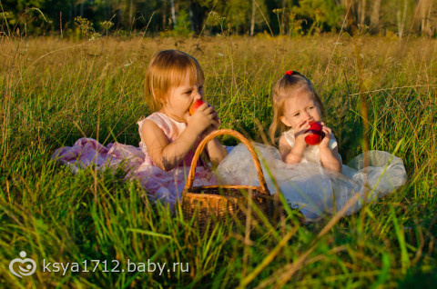 Элиночке 9 мес)))(для подруг - пост закрыть забыла)