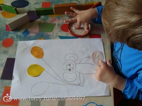 Рисовалки, лепилки-повторялки и т.д. (1 год 11 мес)