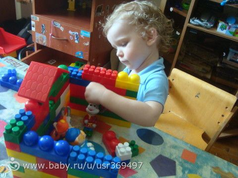 Рисовалки, лепилки-повторялки и т.д. (1 год 11 мес)