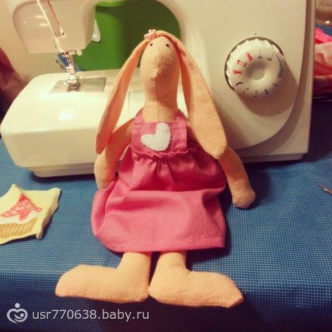 Первая кукла тильда зайка :)