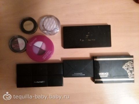 Что в моей косметичке:)) (фотообзор)