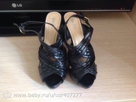 Отдам босоножки