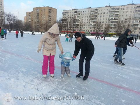 Второй раз на коньках!