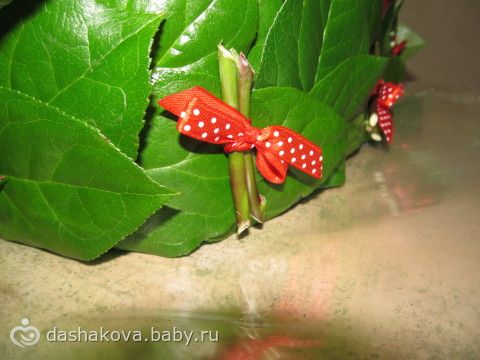 Сердце с клубникой и розами своими руками. 54216809.257060372. Сердце с клубникой и розами своими руками фото. Сердце с клубникой и розами своими руками-54216809.257060372. картинка Сердце с клубникой и розами своими руками. картинка 54216809.257060372. Для создания сердца из роз и клубники нам понадобятся: