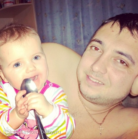 Любимой доченьке Сонечке сегодня 7 месяцев!!!)))