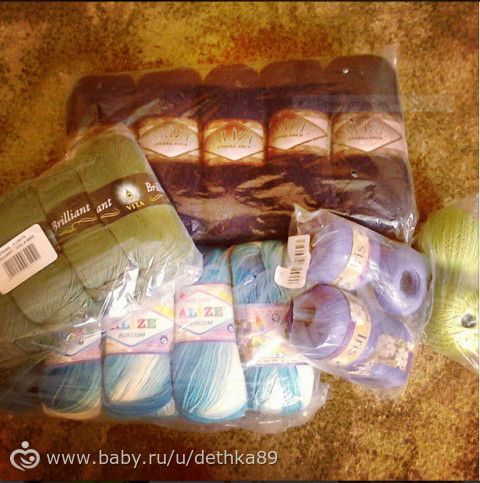 Мышонок-брелок и пополнение хомячьих запасов)
