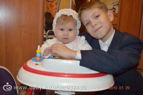 Восемь месяцев дочурке.