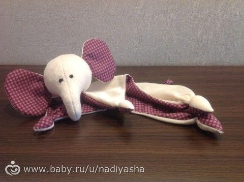 Слоник-обнимашка ( игрушка- комфортер)