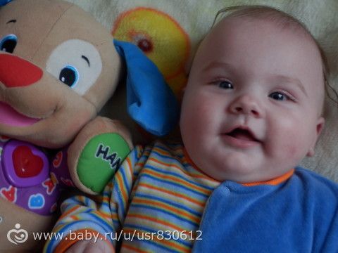 А моему сыночку сегодня полтора годика)))