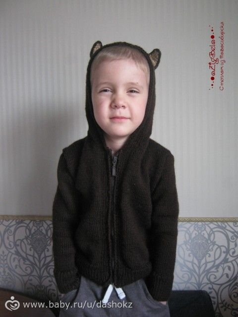 Свитерок спицами для малого