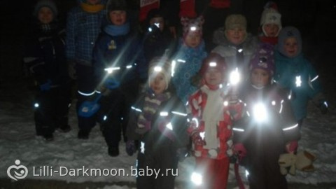 Школа. Темнеет рано. О себе и о светоотражателях. Много фото.