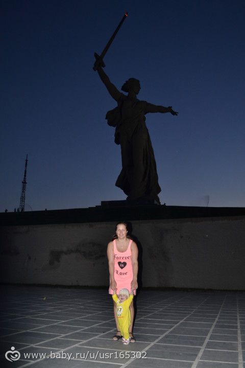 Алисочке уже 9 месяцев! +наша поездка в Волгоград (много фото)