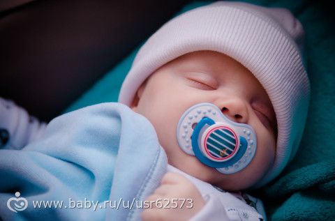 Вот и 5 месяцев стукнуло моему сыночку( с фото)