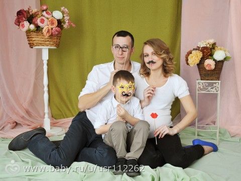 Наша семейная фотосъемка с пузиком) забрали, наконец)