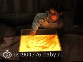Самодельный стол для рисования песком.