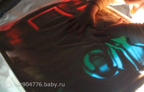 Самодельный стол для рисования песком.