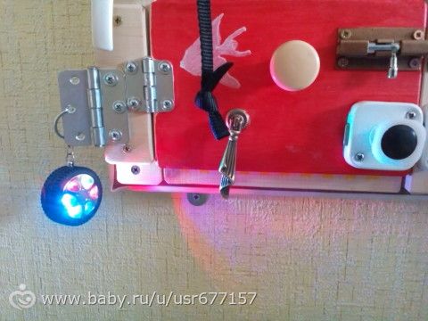 Развивающая доска или бизиборд своими руками