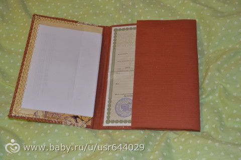 мое первое полезное творение.холдер для документов в дорогу))