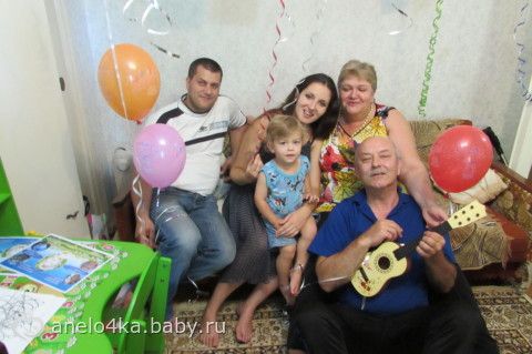 Наше огромное чудо весом в 3300г!!!!!